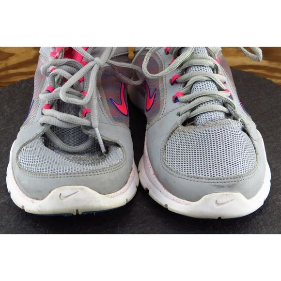 Nike Training Women Sz 8.5 M‎ Gray Lace Up Running Mesh Shoe - Picture 2 of 8